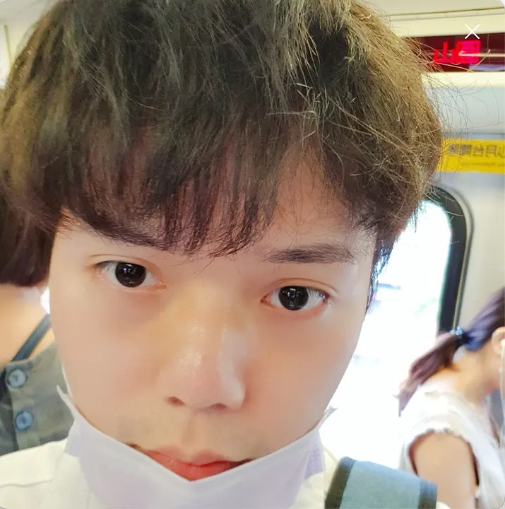 從設計師到交易員，再到全端工程師的蛻變之路