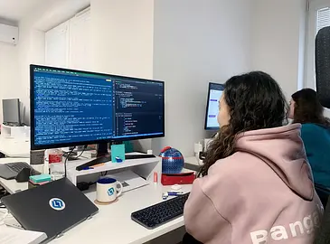 體驗不同工作文化的夢，從軟體工程師開始