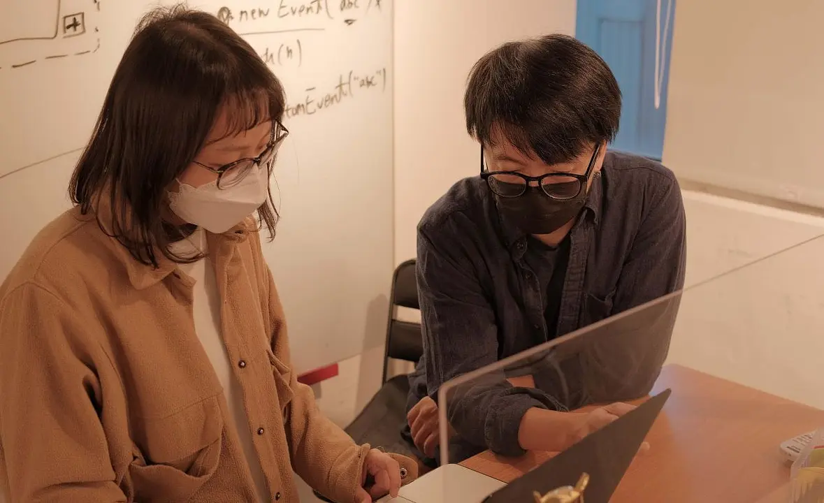 誤打誤撞的文組生，成功轉職從未想過的網頁工程師