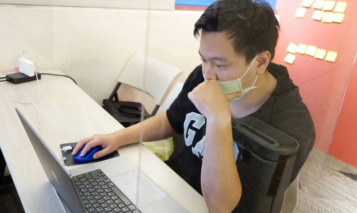 跳脫以往的生活，選擇成為網頁開發工程師