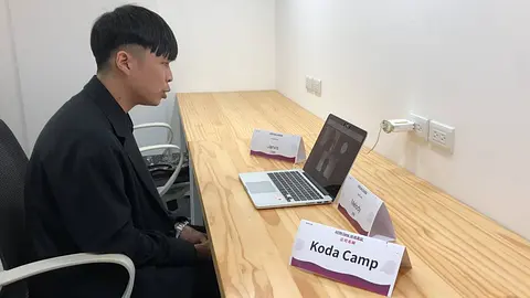 從服務業櫃哥轉職為軟體業 PM