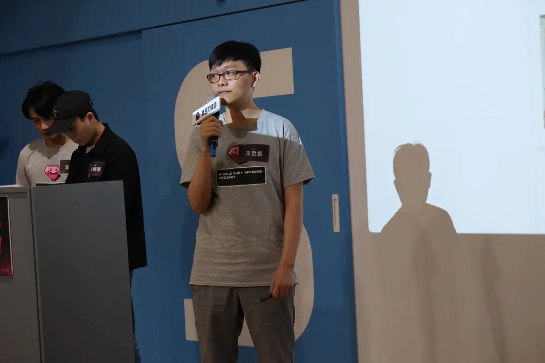 串接數據串上癮的數位行銷人員，踏入後端程式之路